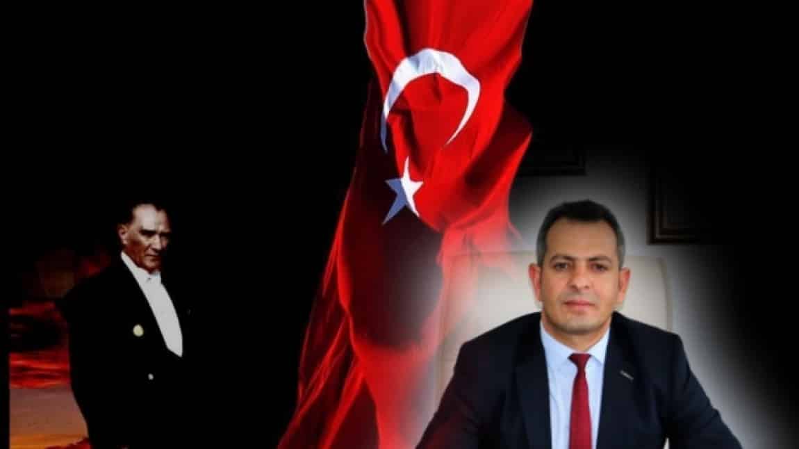 Okul Müdürümüz Cem Yaşar İPİN ' in Cumhuriyetimizin 100. Yılı Kutlama Konuşması